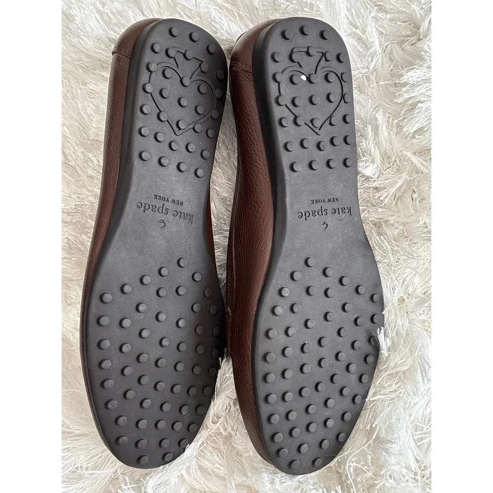 Kate Spade New York Carson Brown Pebbled Leather Flat Loafers Gold Hardware 7M